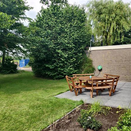 Vakantiehuis Achterhuis Ons Hoekje Houten Exterior foto